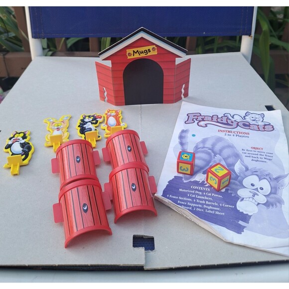 Fraidy Cats 1994 Milton Bradley Board Game Replacement Pieces Dog House Manual - Picture 1 of 6